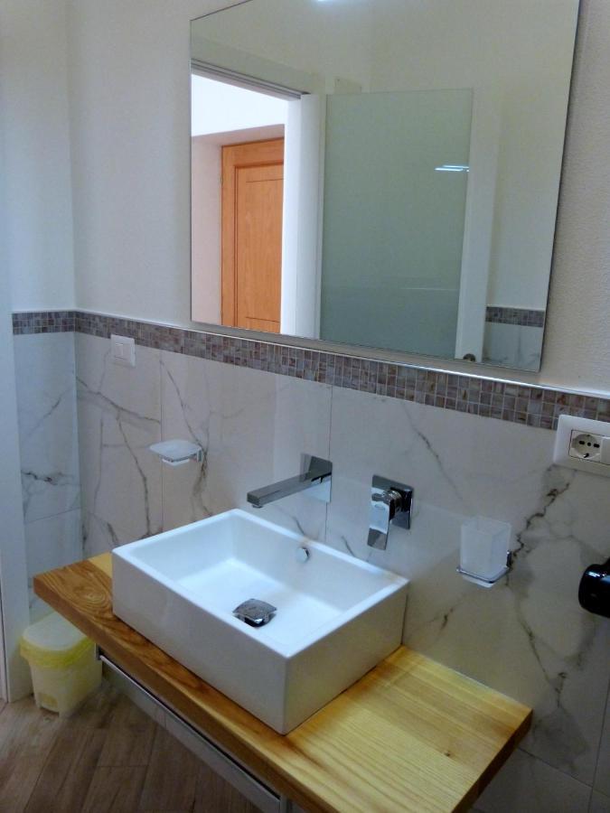 Clelia'S Boutique Rooms & Suites La Maddalena  Eksteriør bilde