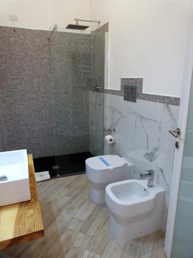 Clelia'S Boutique Rooms & Suites La Maddalena  Eksteriør bilde